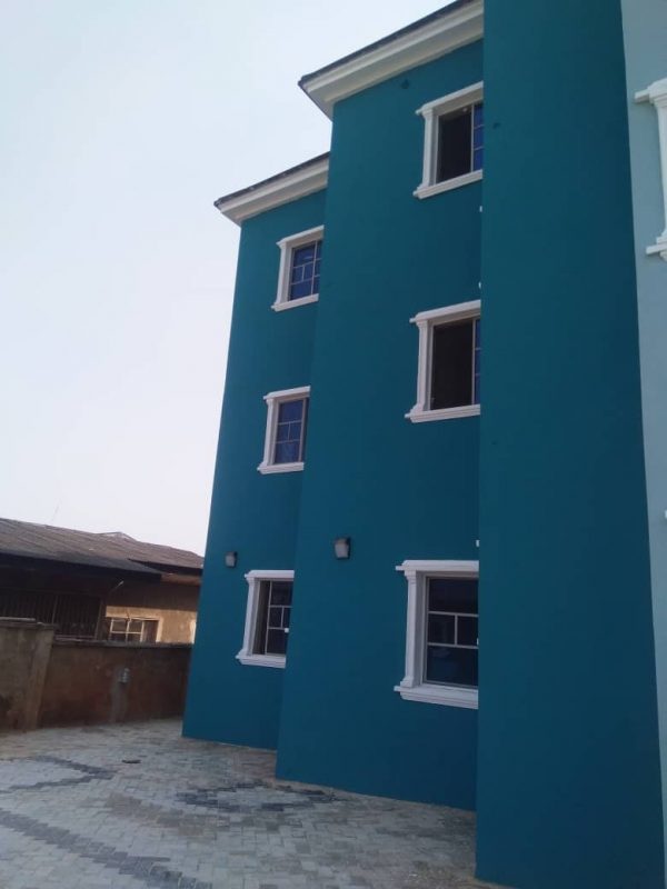 Apartments For Rent At 2nd Ugbor Rd, Gra, Benin City. Komback