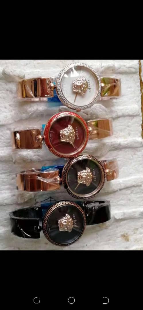 Affordable Wrist Watch For Women On Sale