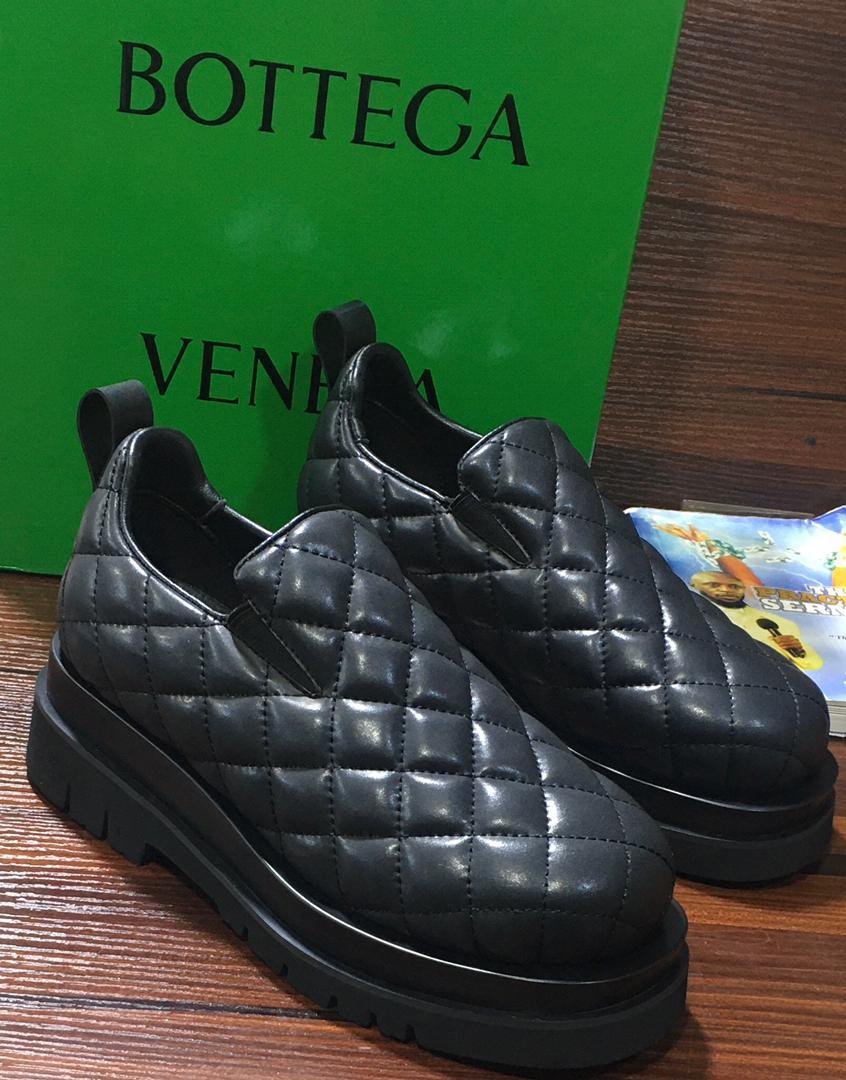 Komback Bottega Veneta Sneakers