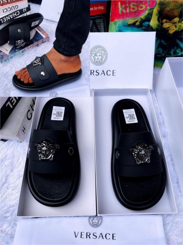 Quality Versace Slippers For Sale